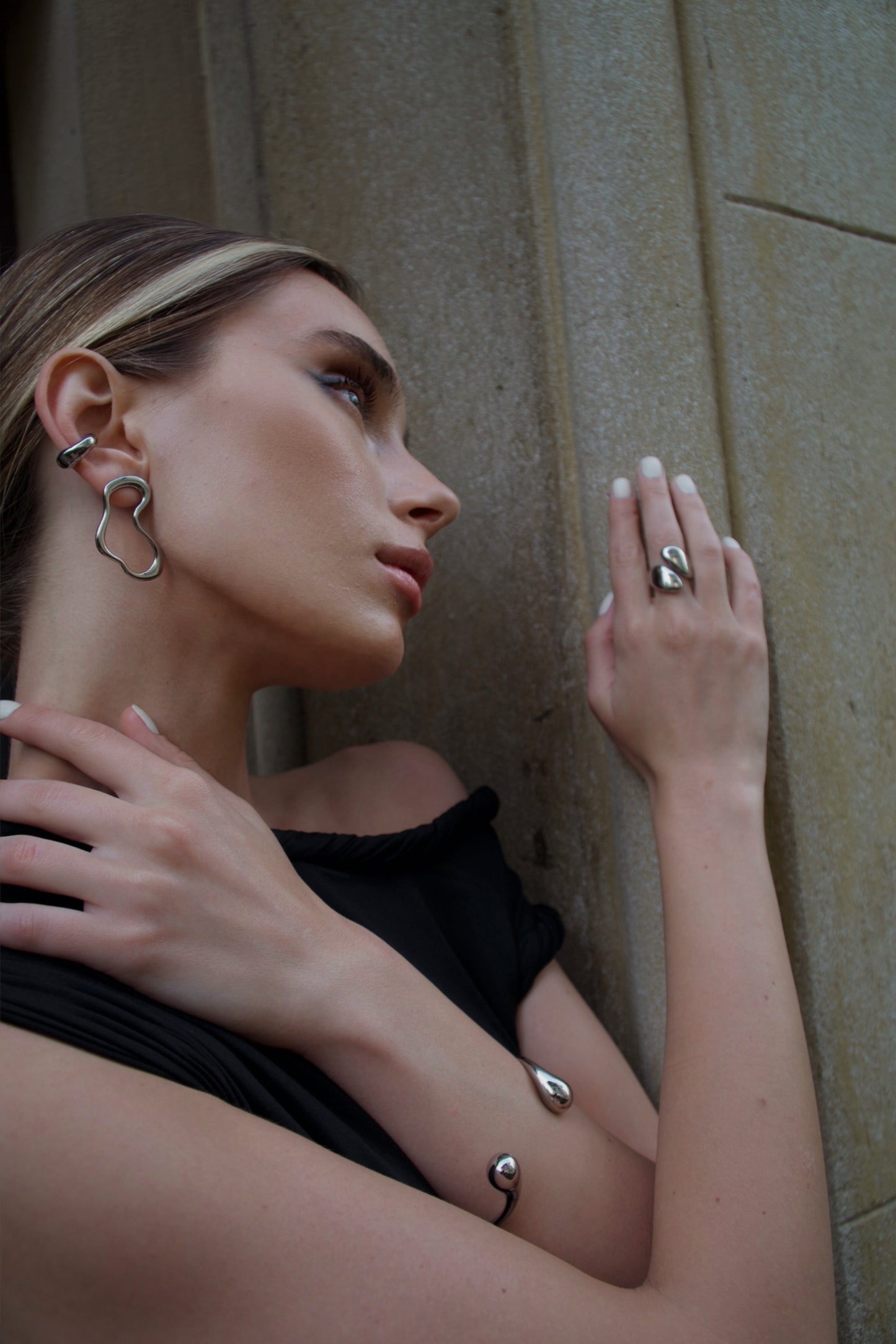 Flow Earring