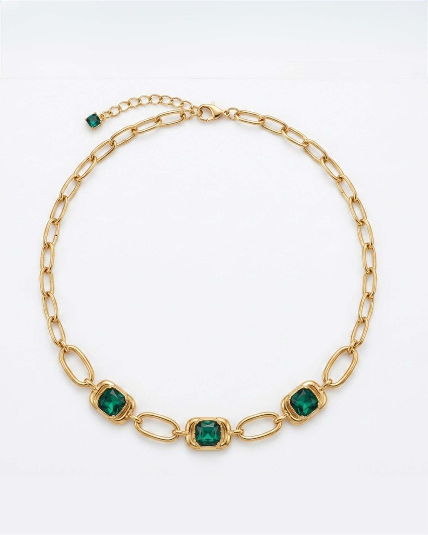 Vivienne Verde Necklace