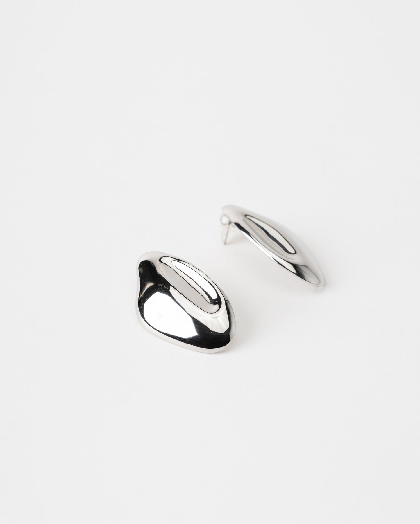 Oyster earrings