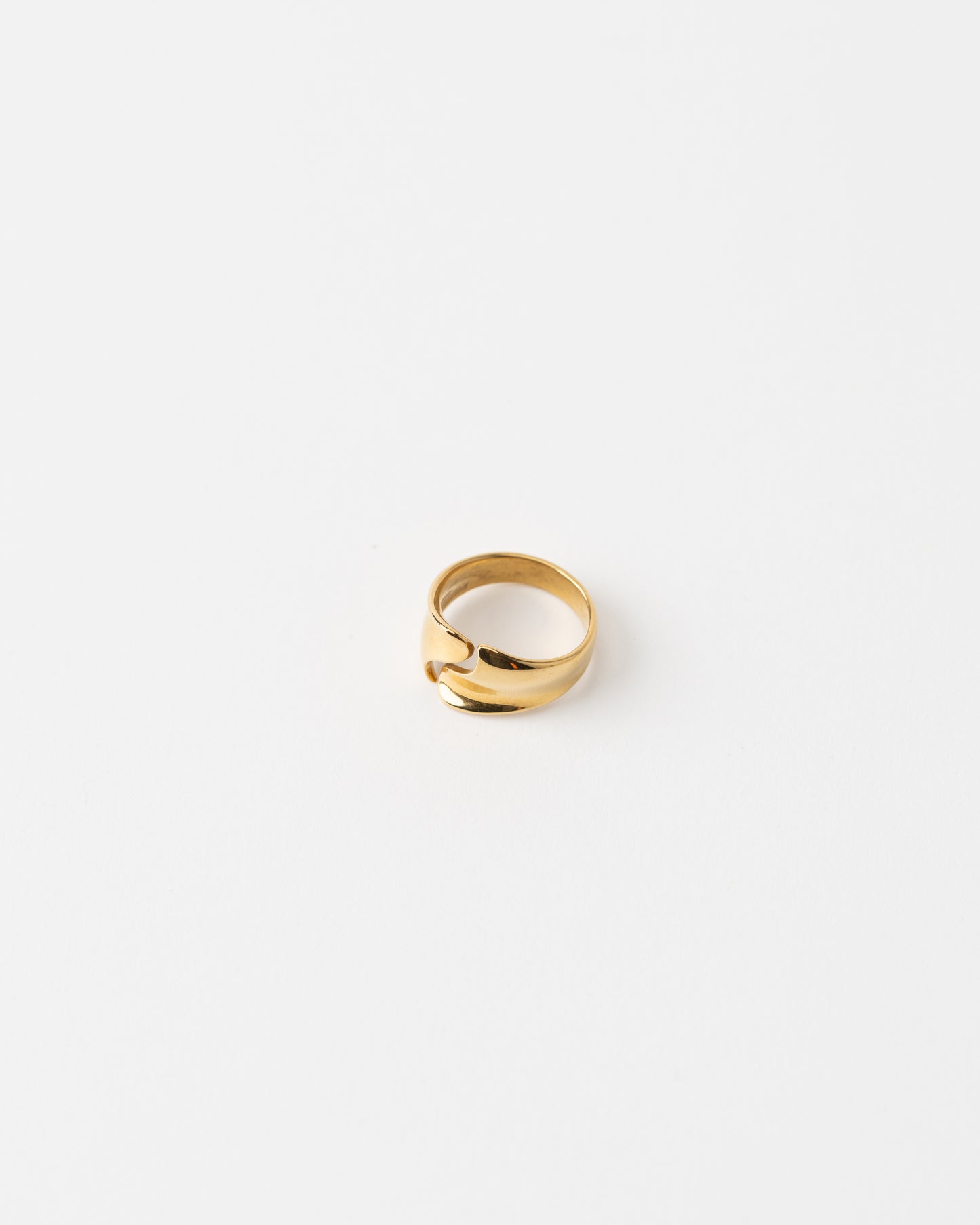 Wave ring