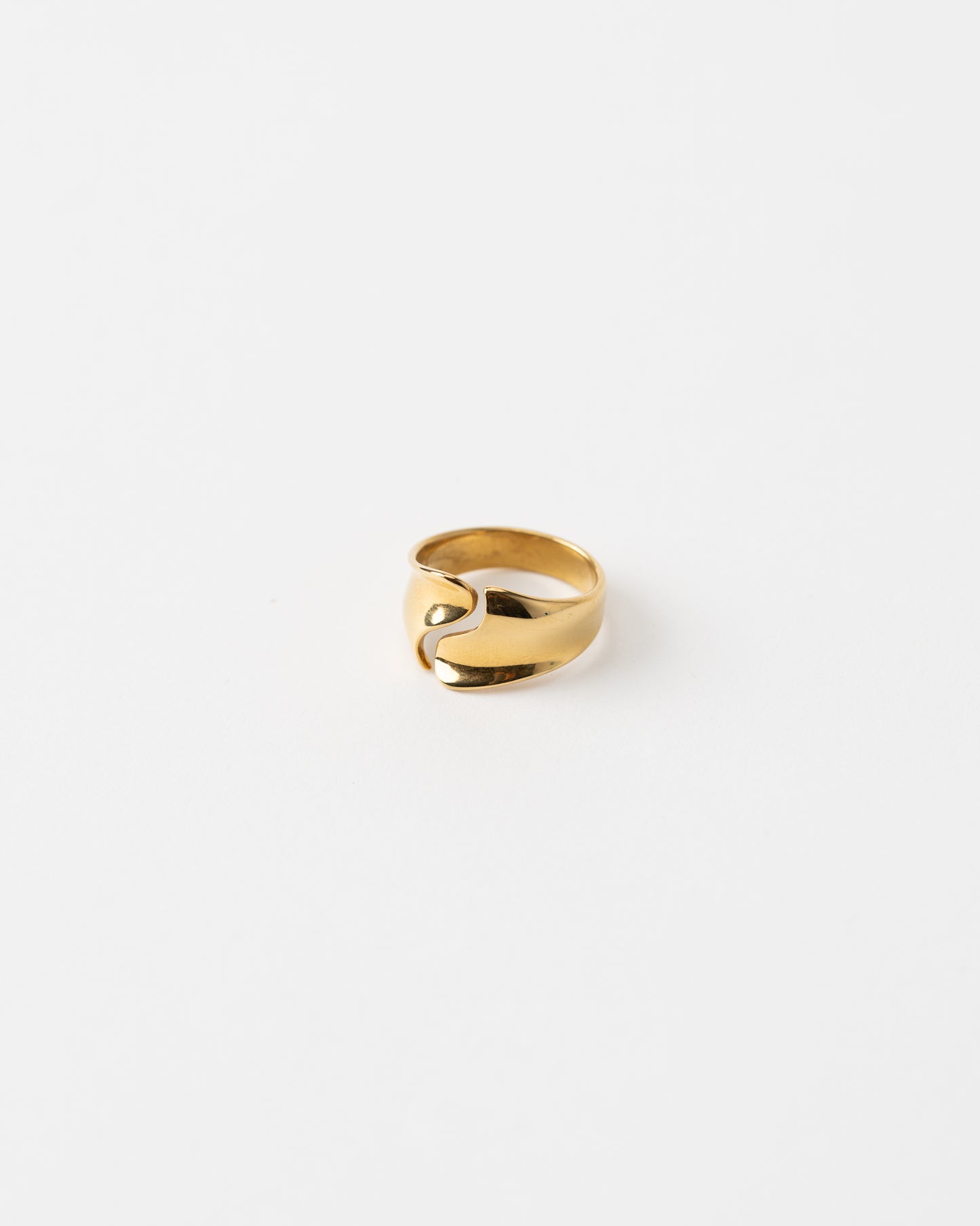 Wave ring