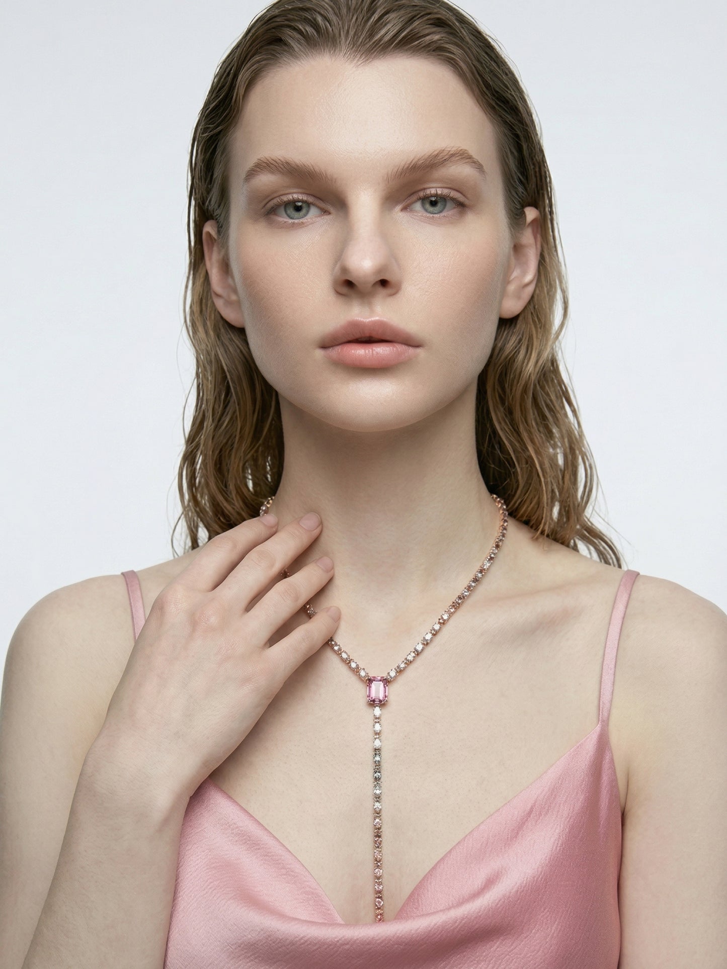 Rosé Lumière Necklace