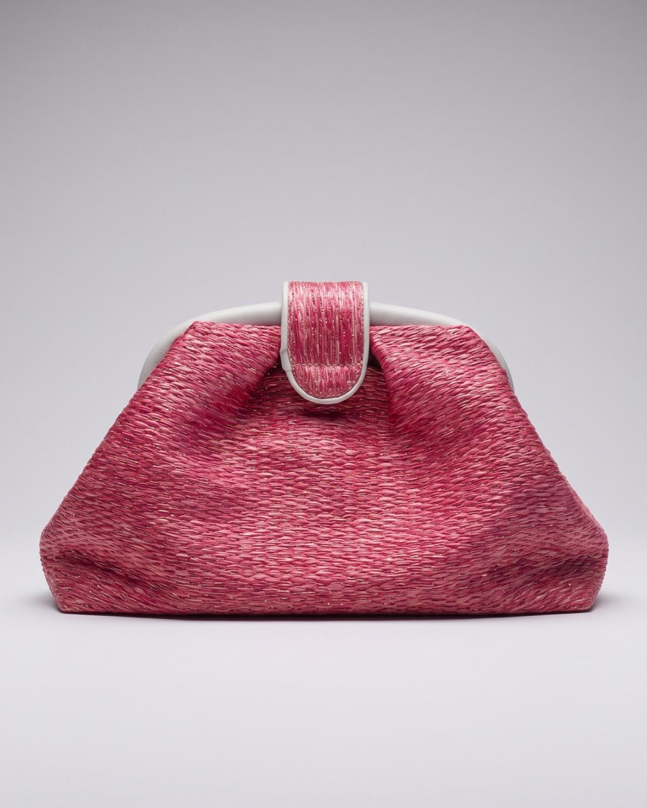 Isola Clutch
